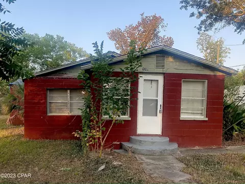 136 Central Ave, Panama City, FL 32401