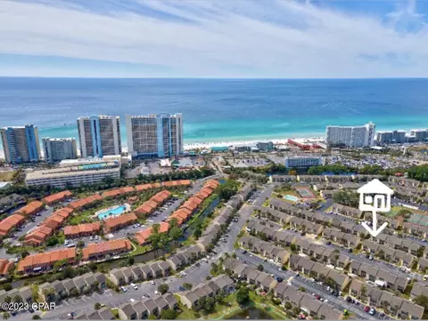 134 W Leslie Ln, Panama City Beach, FL 32407