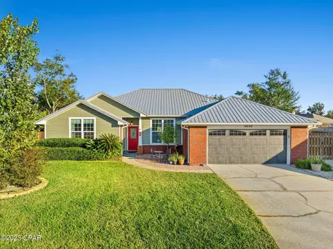 4030 Mary Louise Dr, Panama City, FL 32405