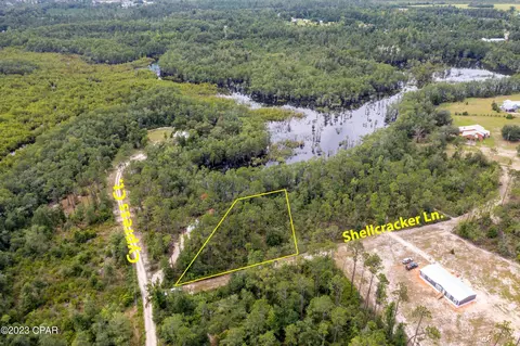000 Shellcracker Ln, Wewahitchka, FL 32465