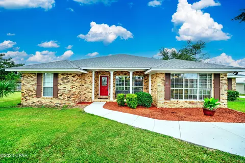2337 Sewanee St, Lynn Haven, FL 32444