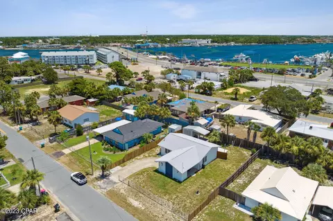 3718 Benbow St, Panama City Beach, FL 32408