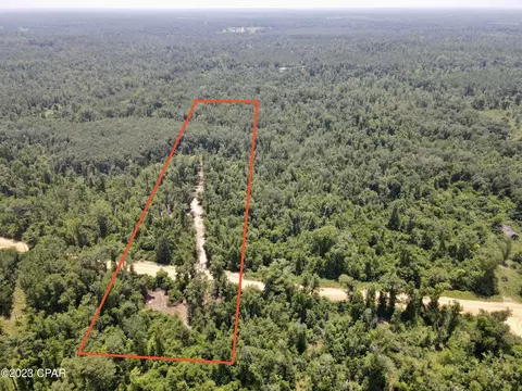 2679 Van Way, Cottondale, FL 32431