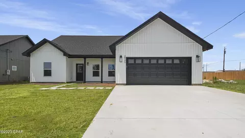 2945 Douglas Rd, Panama City, FL 32405