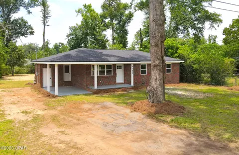 4488 Lime St, Marianna, FL 32446