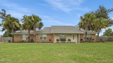 5117 Bay Head Rd, Youngstown, FL 32466