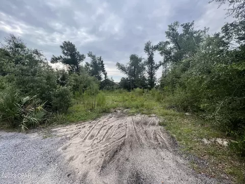 1628 E 9th St, Lynn Haven, FL 32444