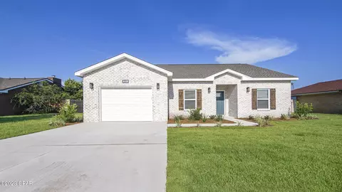 231 Hugh Thomas Dr, Panama City, FL 32404