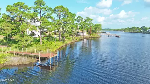 314 Turtle Cv, Panama City Beach, FL 32413