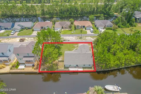 6726 Harbour Blvd, Panama City Beach, FL 32407