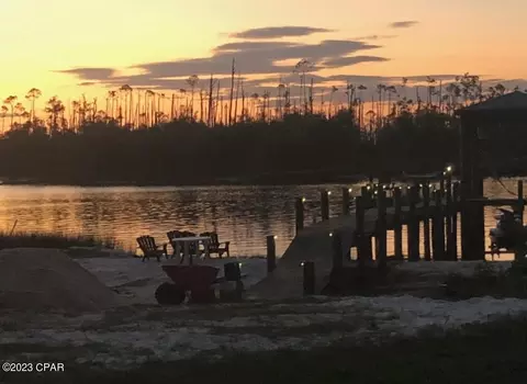 4718 E Bay Dr, Panama City, FL 32404