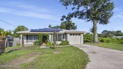 1917 Laurel Ave, Panama City, FL 32405