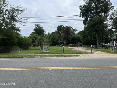 2693 Hwy 90, Cottondale, FL 32431