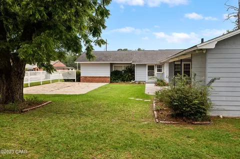 676 3rd St, Chipley, FL 32428 photo 31
