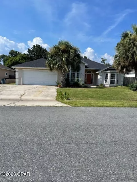 8312 Palm Garden Blvd, Panama City, FL 32408