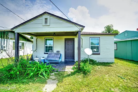 1336 Lincoln Dr, Panama City, FL 32401
