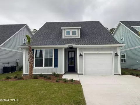 717 Longpoint Way, Panama City Beach, FL 32407