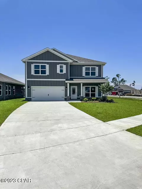 3040 Willie Dr, Southport, FL 32409