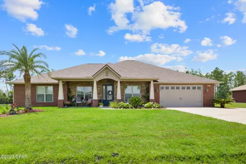 3217 Nautical Dr, Southport, FL 32409