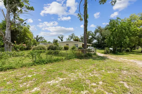 2510 W 16th St, Panama City, FL 32405