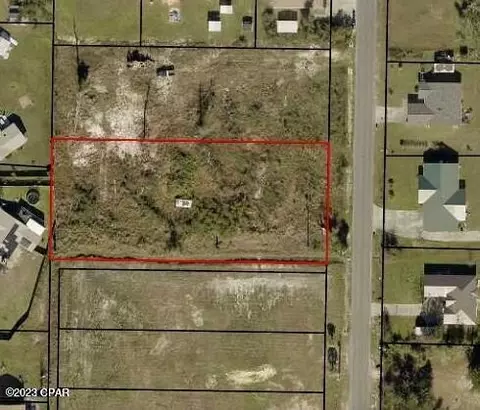 512518 N 11th St, Panama City, FL 32404