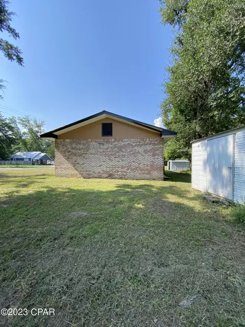 799 Sinclair St, Chipley, FL 32428 photo 11