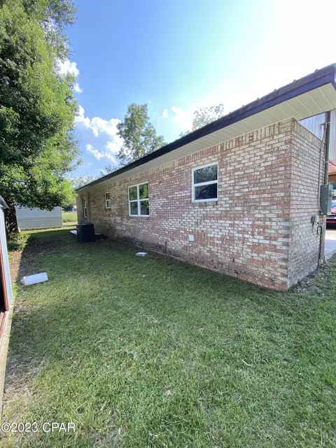 799 Sinclair St, Chipley, FL 32428 photo 7