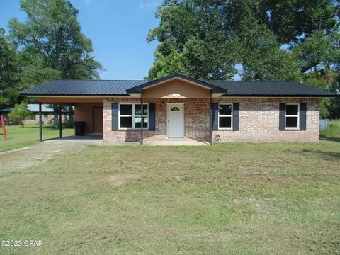 799 Sinclair St, Chipley, FL 32428