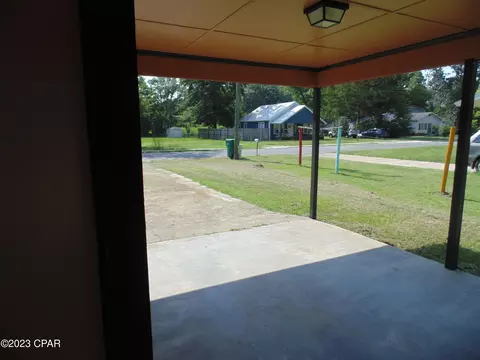 799 Sinclair St, Chipley, FL 32428 photo 6