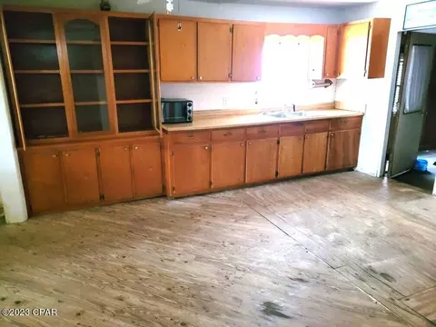 7061 Brinson Rd, Bascom, FL 32423 photo 5