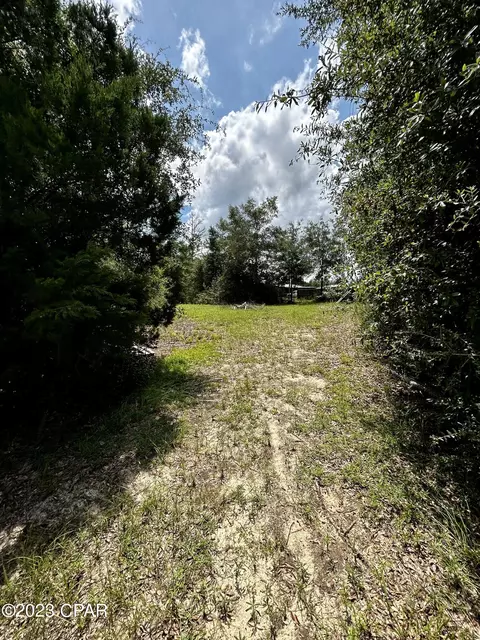 14935 Joshua Dr, Youngstown, FL 32466