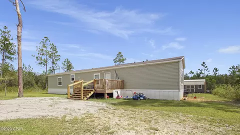 11730 Poinsettia St, Fountain, FL 32438