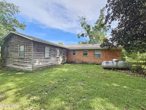 20858 Bay St, Blountstown, FL 32424