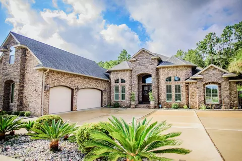 6057 Huntington Creek Cir, Pensacola, FL 32526