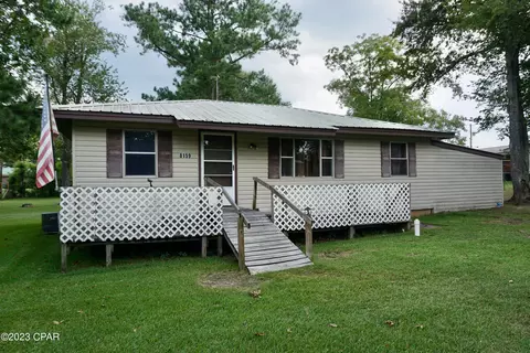 8159 Hawley St, Sneads, FL 32460