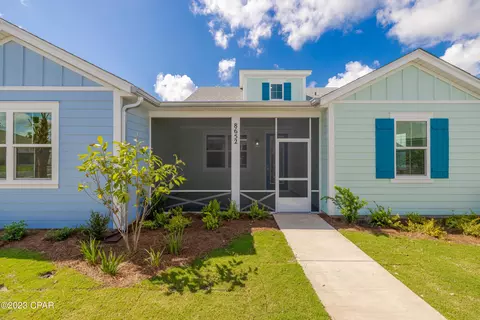 8652 Weekend Dr, Panama City Beach, FL 32413