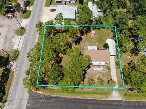 8616 Houston St, Panama City, FL 32408