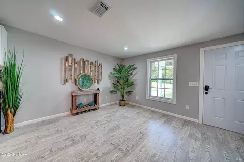 607 N Pear St, Chipley, FL 32428 photo 13