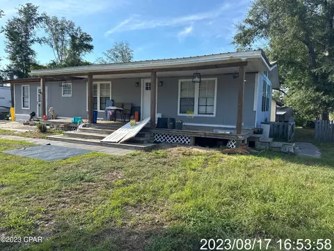 5417 Arrowhead Blvd, Youngstown, FL 32466