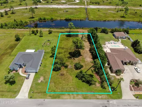 3339 Nautical Dr, Southport, FL 32409