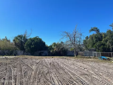2822 Susan Ave, Panama City Beach, FL 32408
