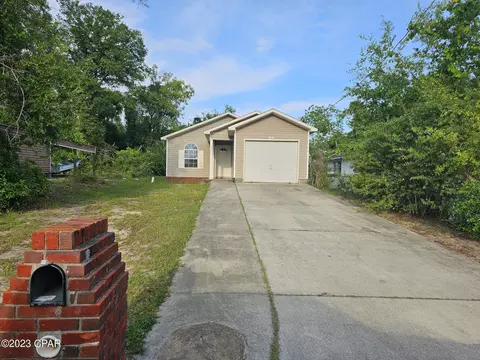 920 Cypress Ave, Panama City, FL 32401