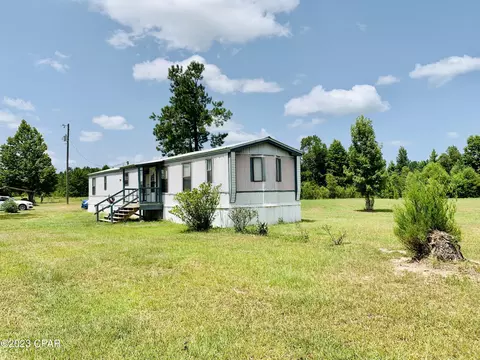 2466 Dilmore Rd, Cottondale, FL 32431
