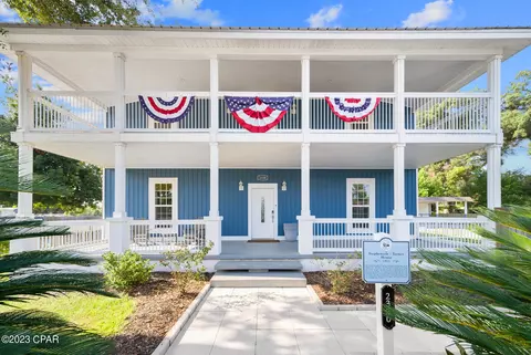 2320 E 2nd Plz, Panama City, FL 32401