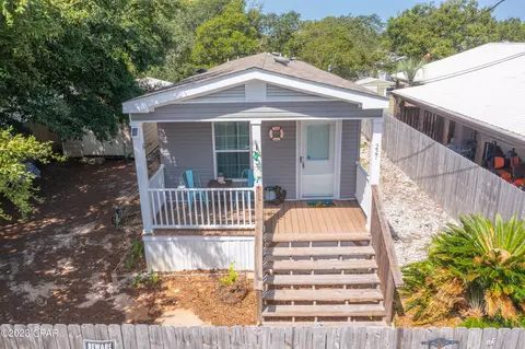 227 Christmas Tree Ln, Panama City Beach, FL 32413