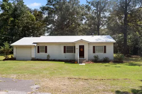 5258 Pleasant St, Graceville, FL 32440