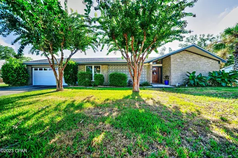 3918 Napoli Rd, Panama City, FL 32405