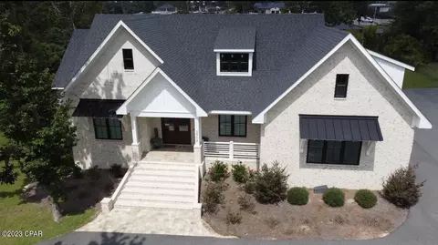 3069 Watson Dr, Marianna, FL 32446