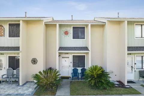 108 Robin Ln, Panama City Beach, FL 32407