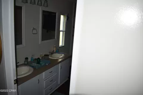 1181 Glory Ln, Chipley, FL 32428 photo 6